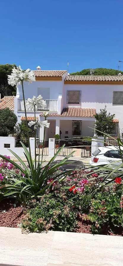 Atalaya A Pie De Playa contacts